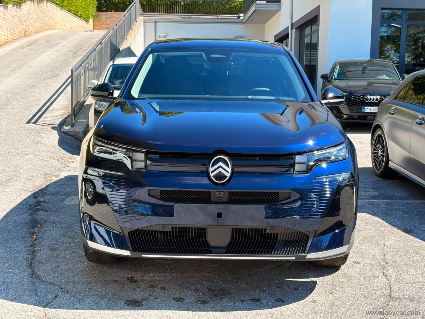 Citroën C5 Aircross Hybrid 145 e-DCS6 Max - Immagine 2