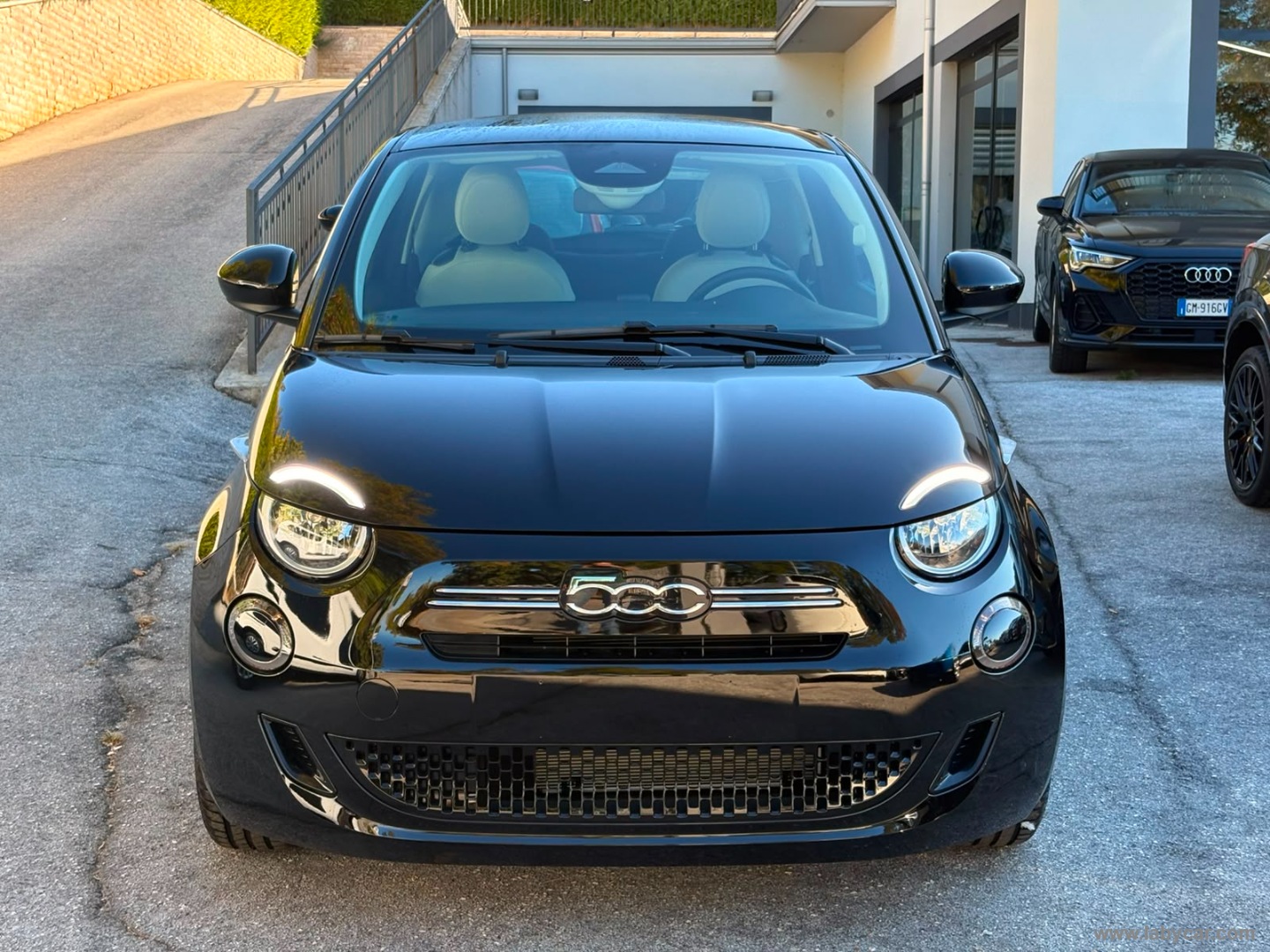 Fiat 500 Berlina Hybrid Pop - Immagine 2