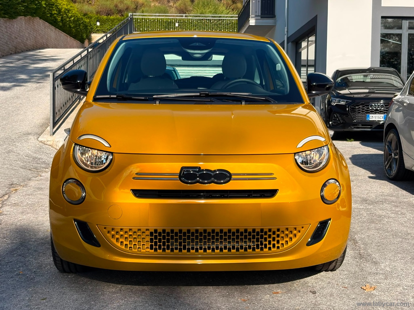 Fiat 500 Berlina Hybrid Pop - Immagine 2