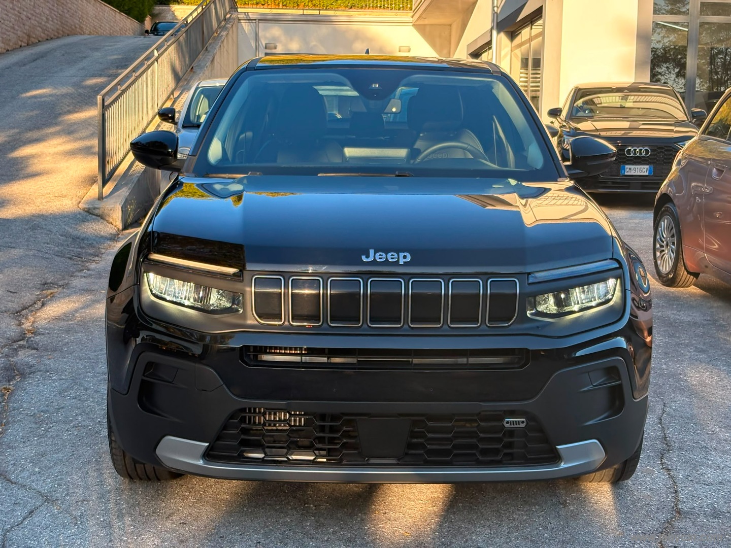 Jeep Avenger 1.2 Turbo Altitude - Immagine 2