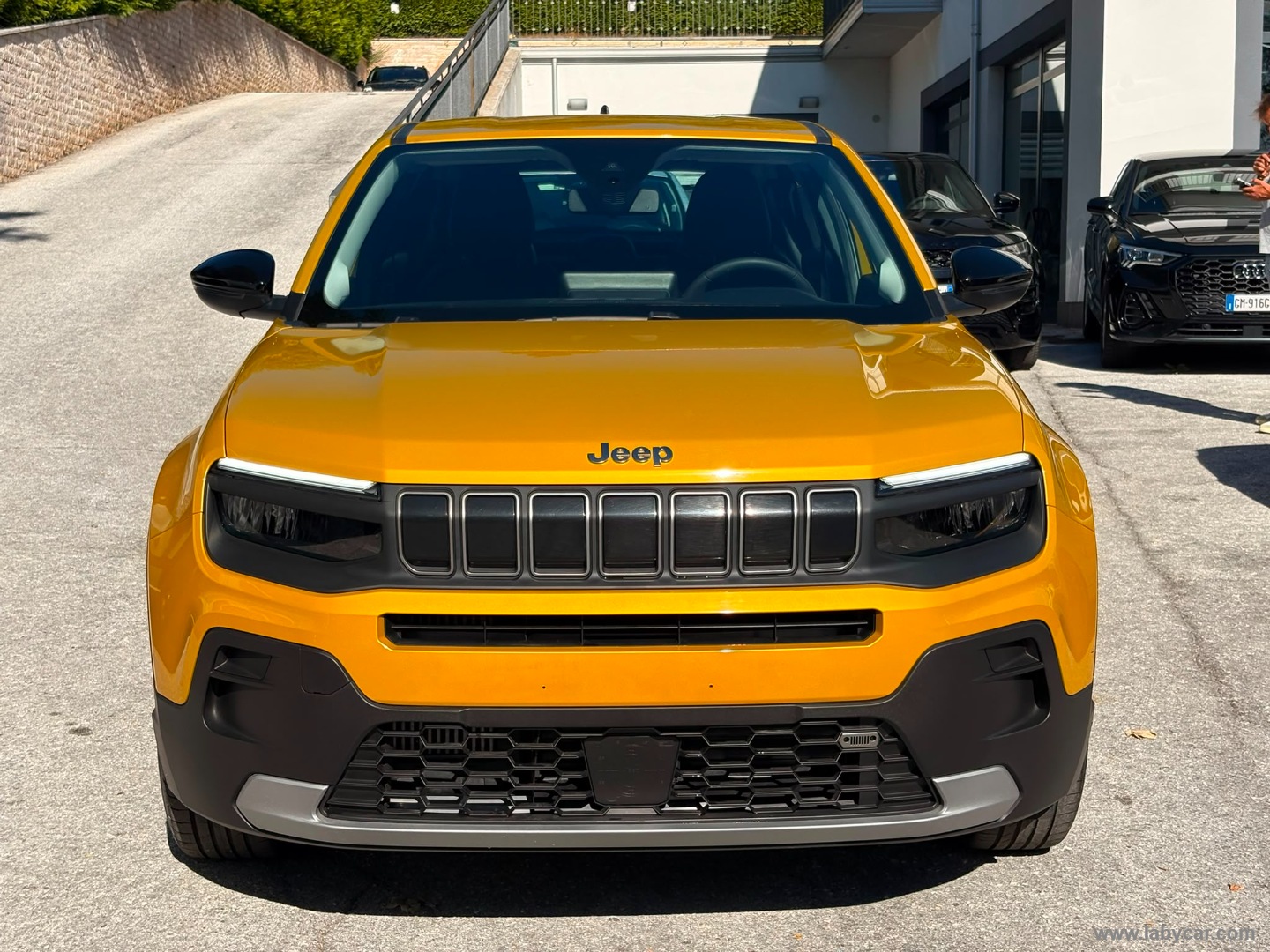 Jeep Avenger 1.2 Turbo Altitude - Immagine 2