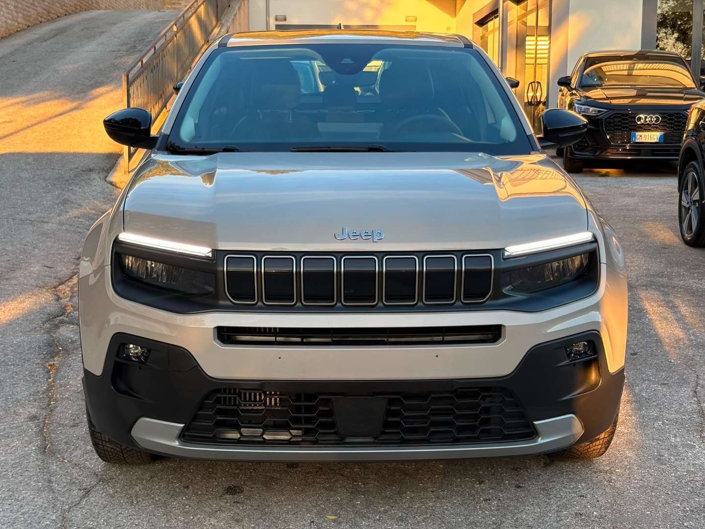 Jeep Avenger 1.2 Turbo Altitude - Immagine 2