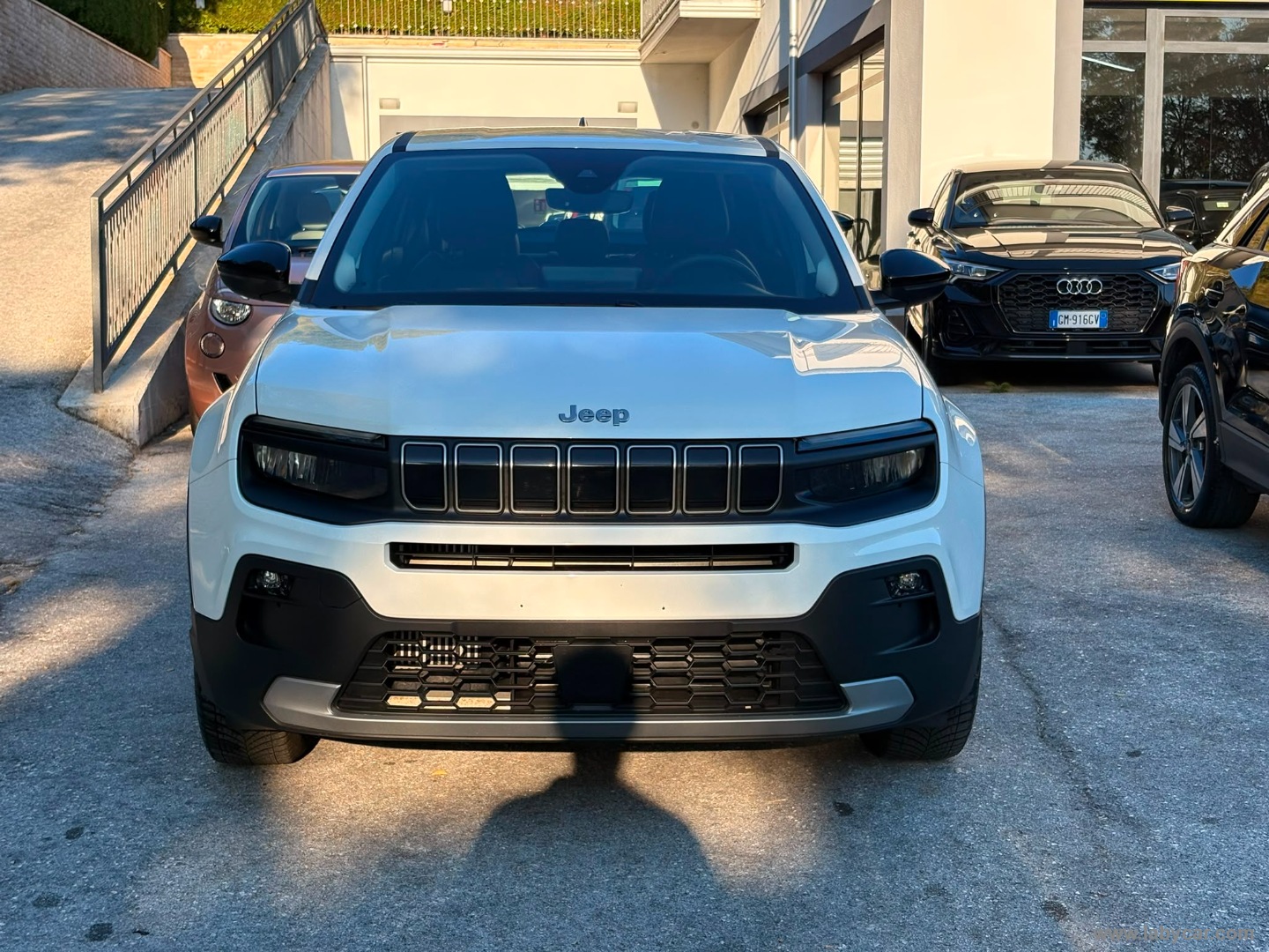 Jeep Avenger 1.2 Turbo Altitude - Immagine 2