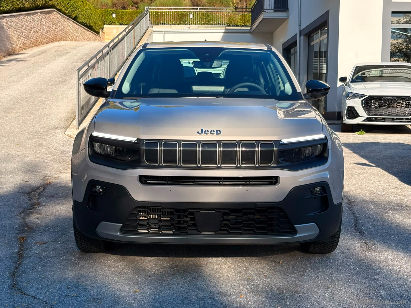 Jeep Avenger 1.2 Turbo Altitude - Immagine 2