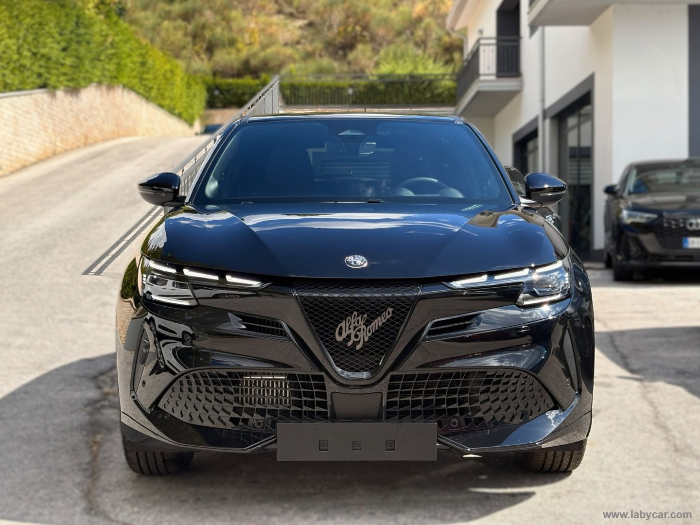 Alfa Romeo Junior 1.2 145 CV Hybrid eDCT6 Ti - Immagine 2