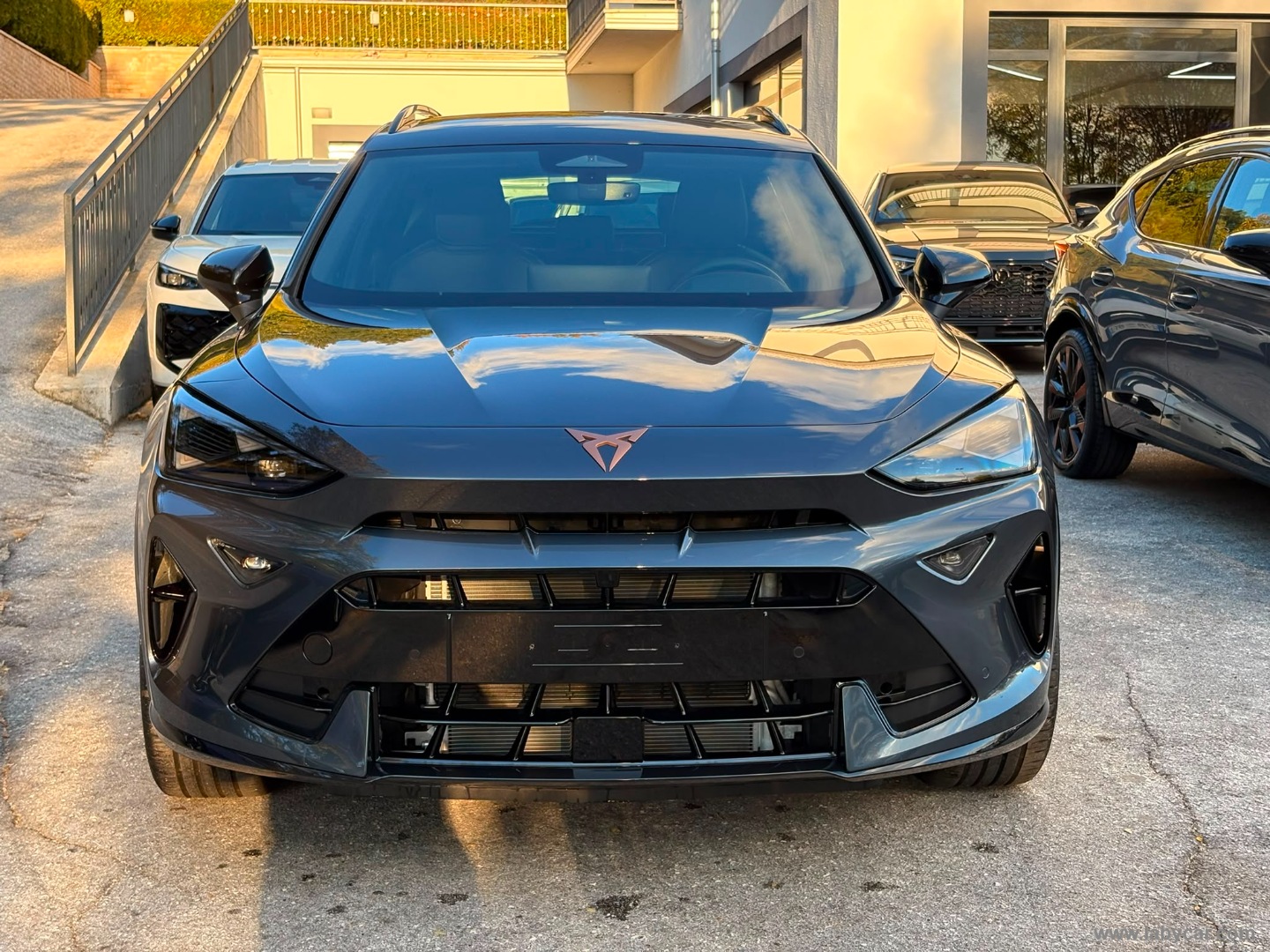 CUPRA Formentor 1.5 e-Hybrid DSG Business - Immagine 2