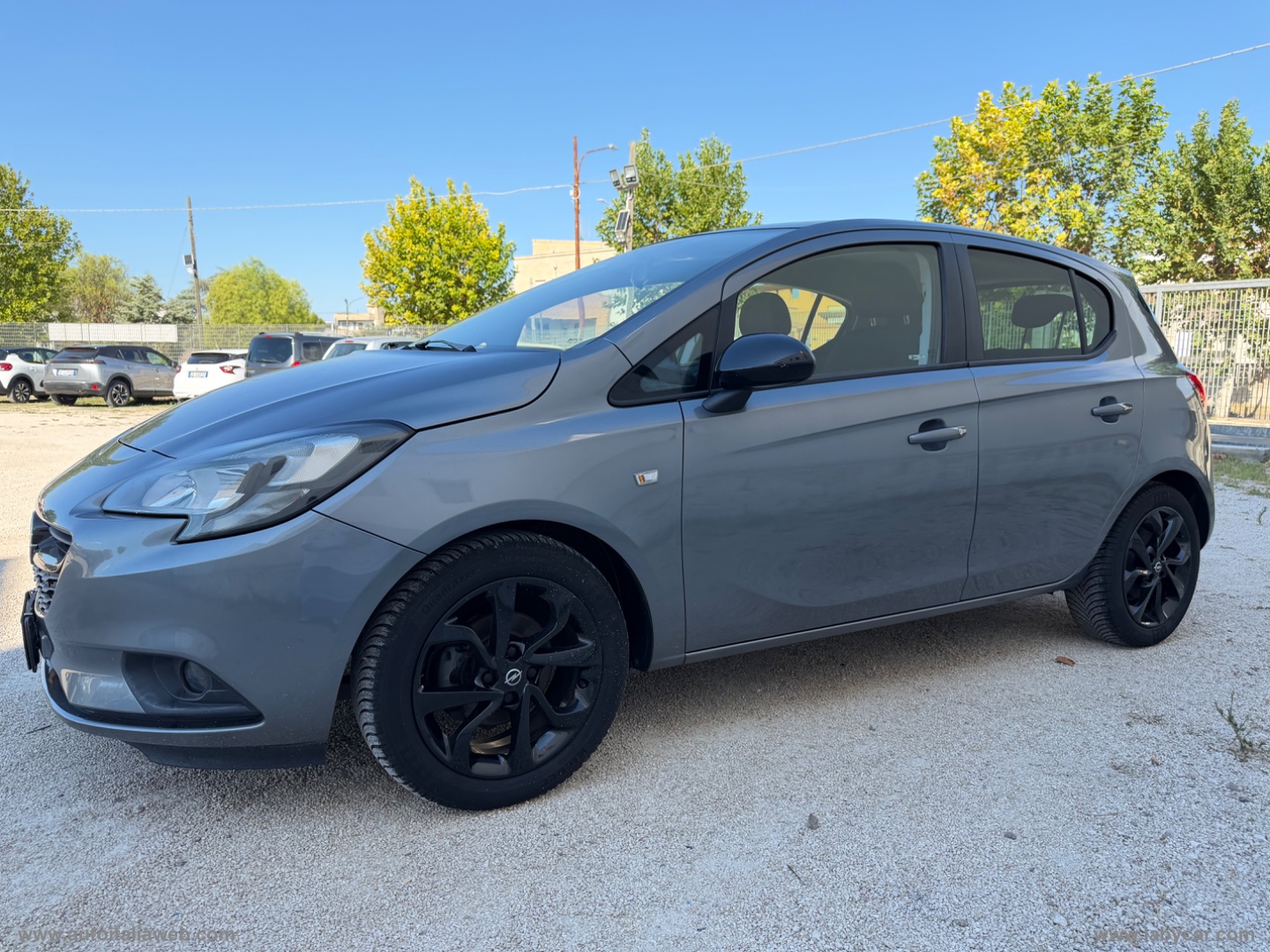 Corsa 1.4 90 CV GPL Tech 5p. n-Joy - immagine 2