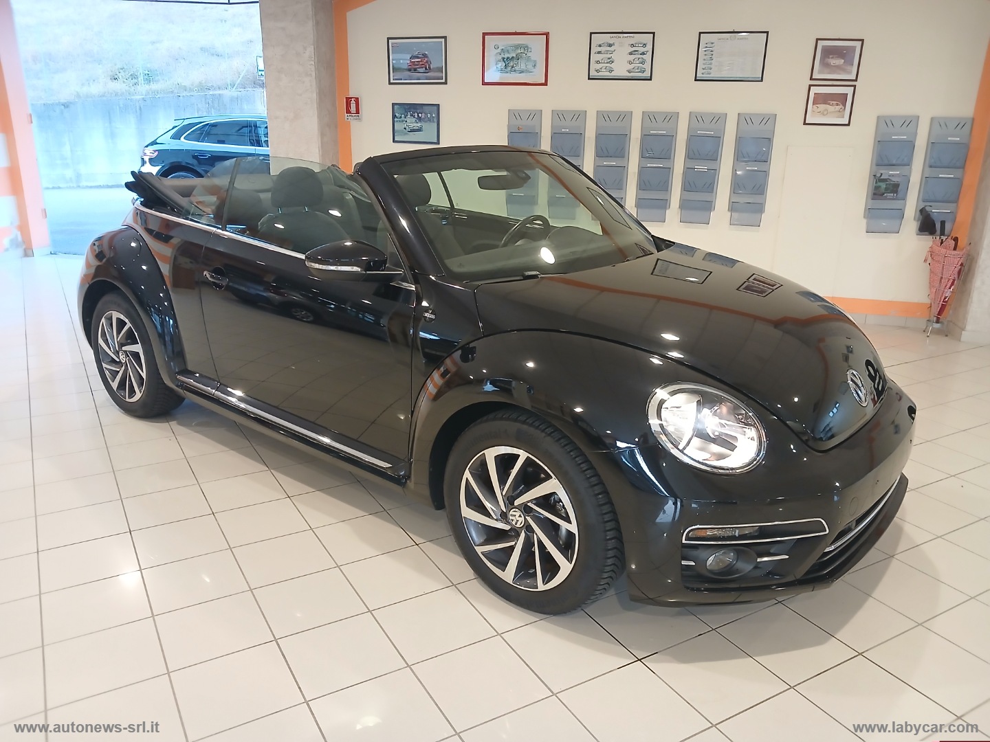 Maggiolino Cabrio 1.2 TSI Design BMT PARI AL NUOVO 22.800 KM - immagine 2