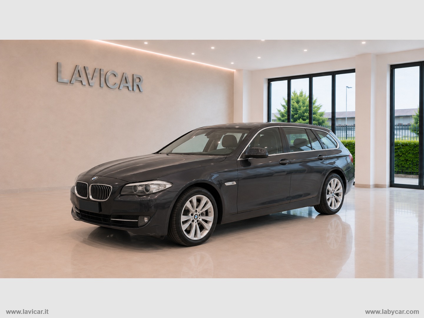 520d Touring Luxury - immagine 2