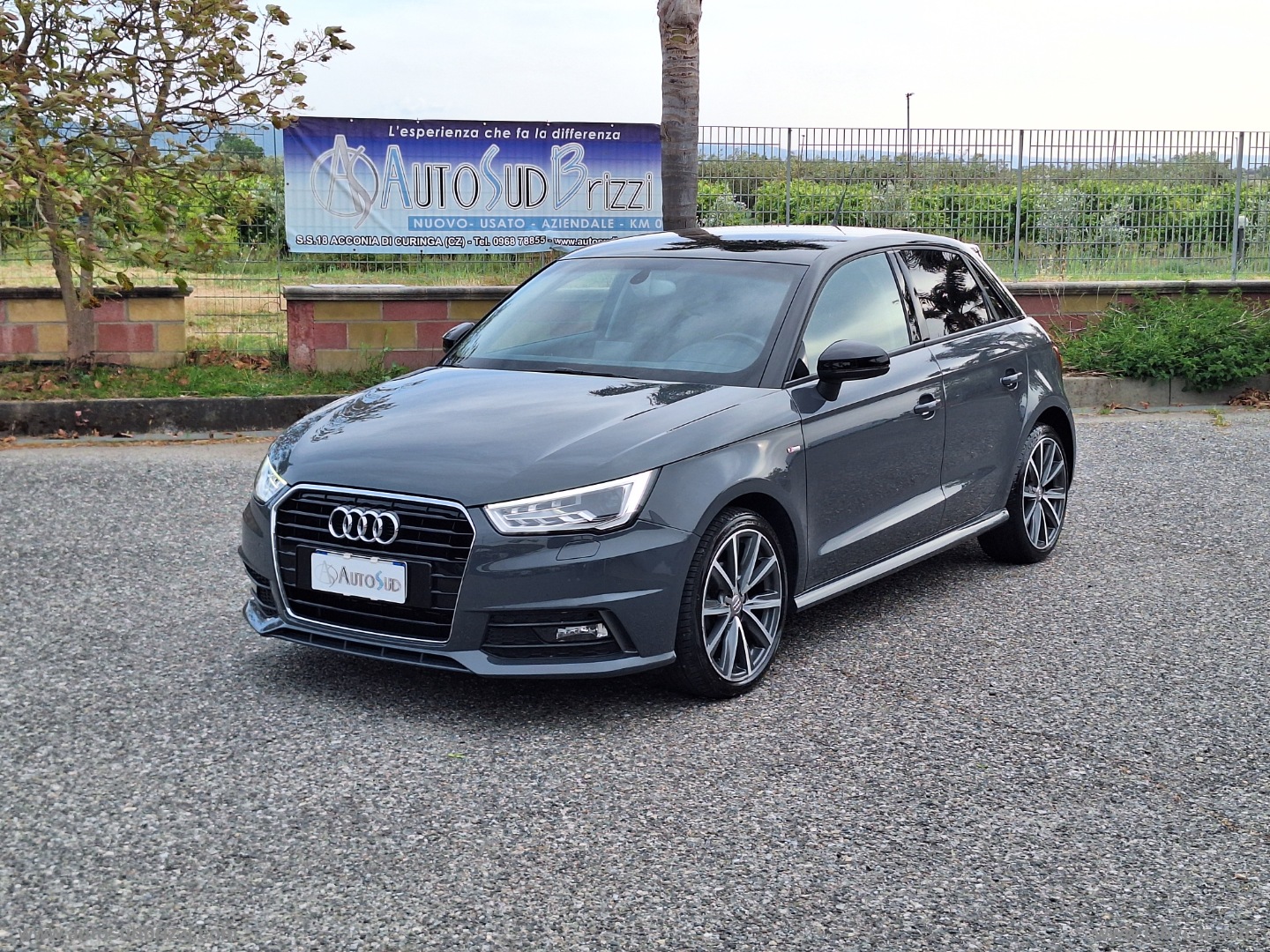 A1 SPB 1.4 TDI S tronic Design NEOPATENTATI - immagine 2