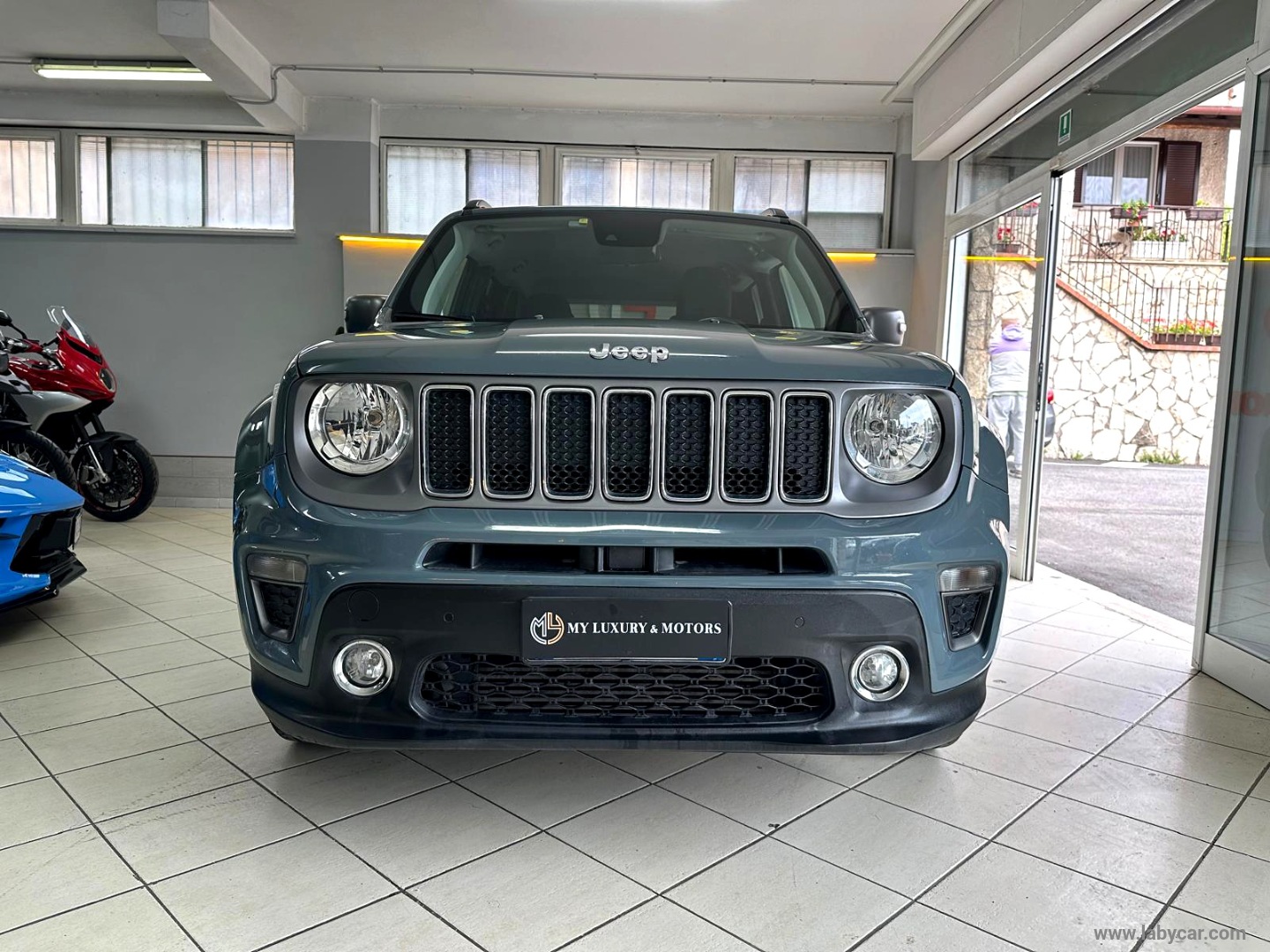 Renegade 2.0 Mjt 140CV 4WD AUTOM Limited - immagine 2