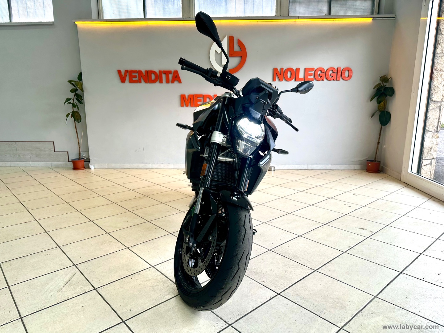 F 900 R UNIPRO*GARANTITA BMW - immagine 2