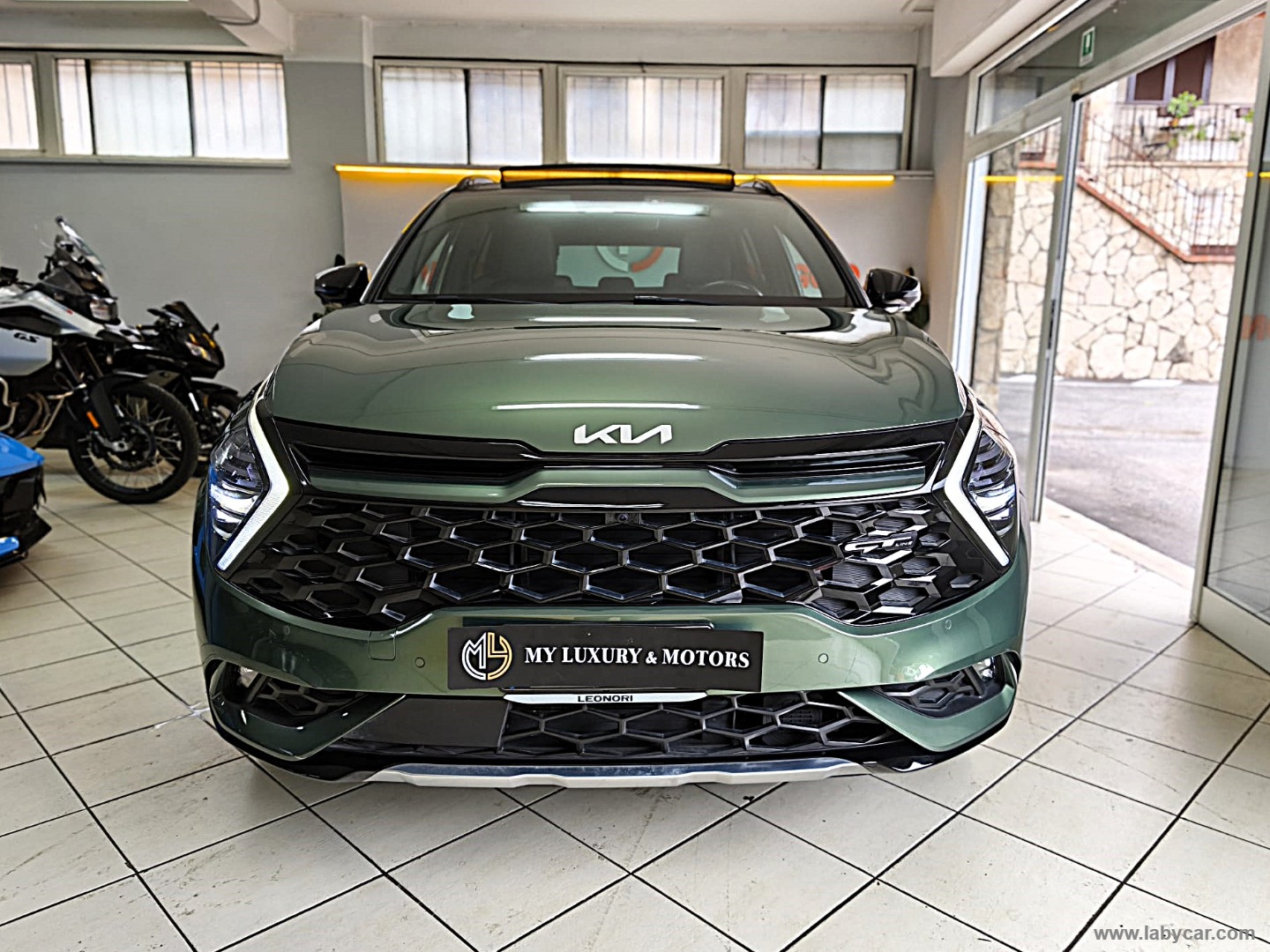 Sportage 1.6 TGDi HEV AT GT-line Plus IVA DEDUC*TETTO - immagine 2
