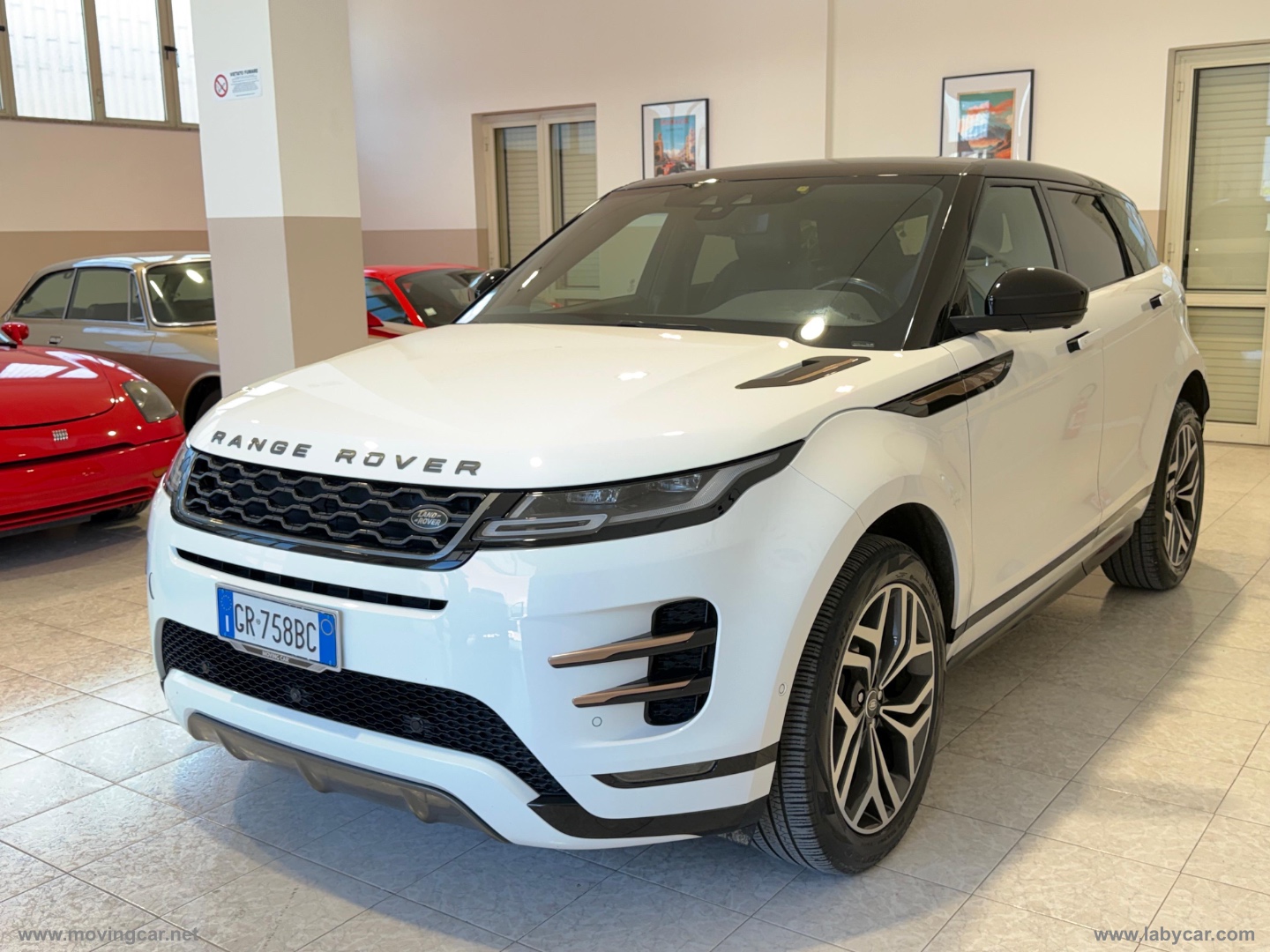 RR Evoque 2.0D 180 CV AWD Auto - immagine 2