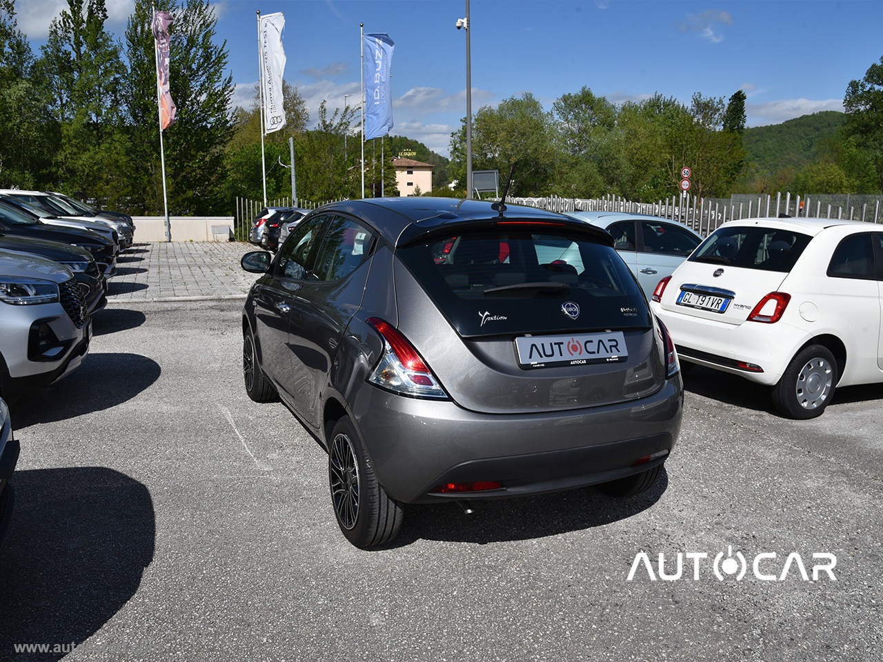 Ypsilon 1.0 FireFly 5p.S&S Hybrid Silver PLUS S - immagine 2