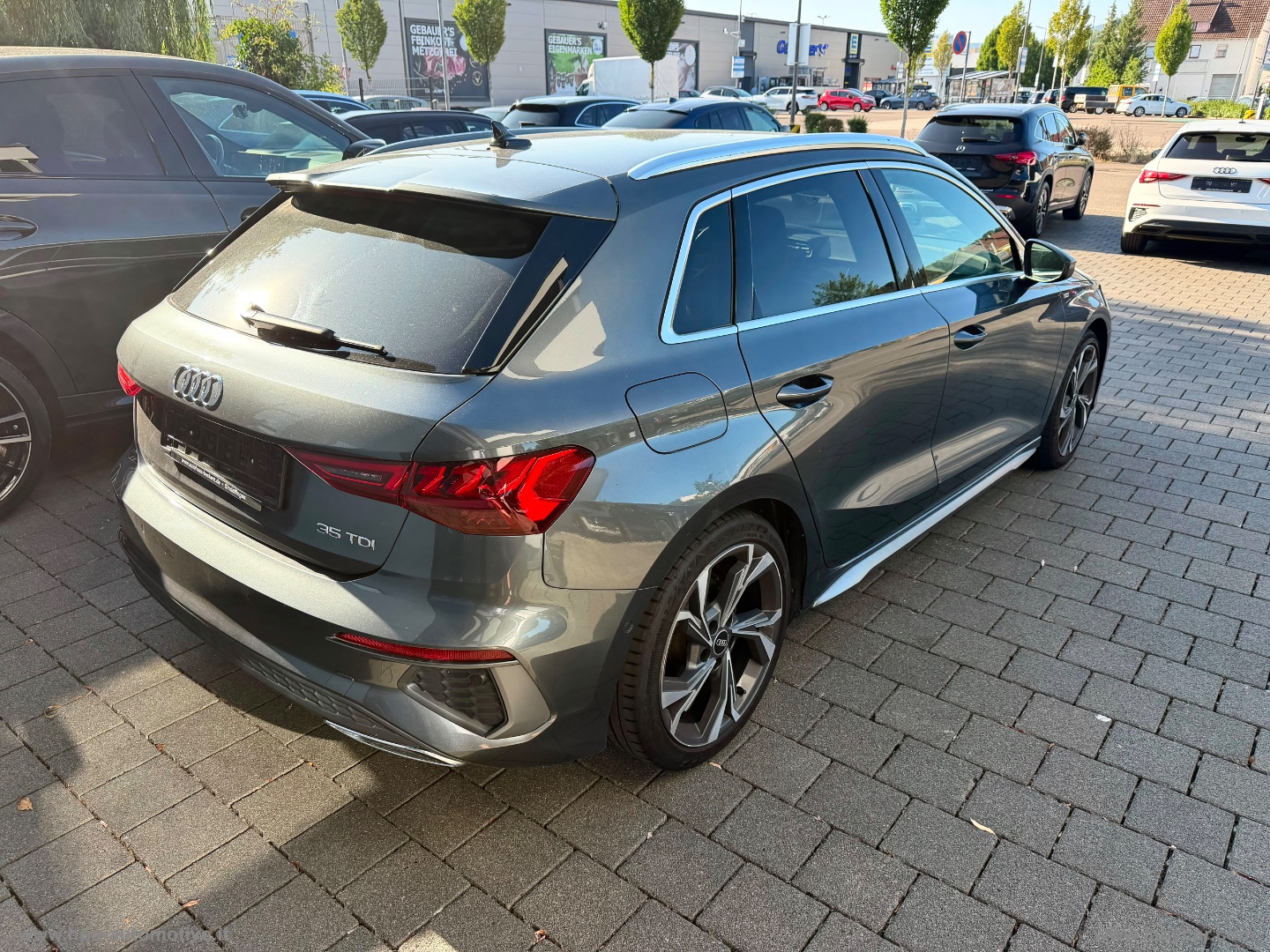 A3 Sportback S-line 2.0TDI S-tronic LED PELLE NAVI AMBIENTE - immagine 2