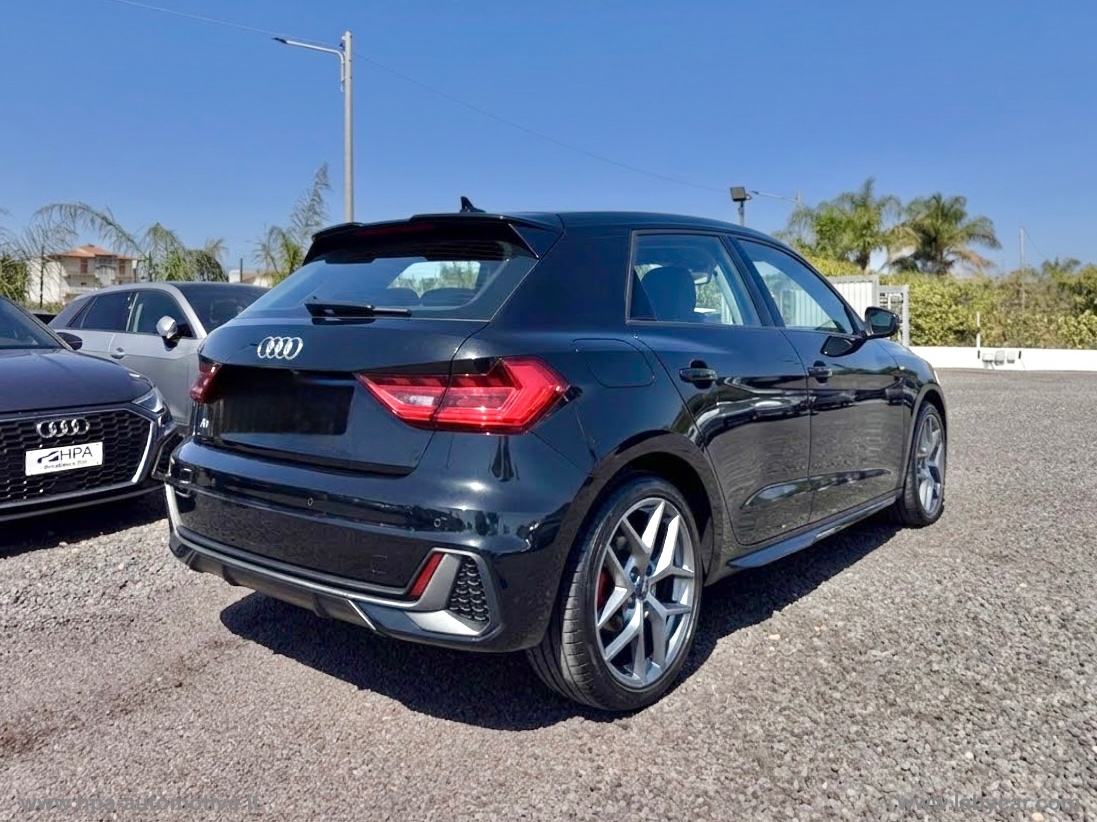 A1 SPORTBACK 116CV TFSI S-line FULL LED KEYLESS - immagine 2