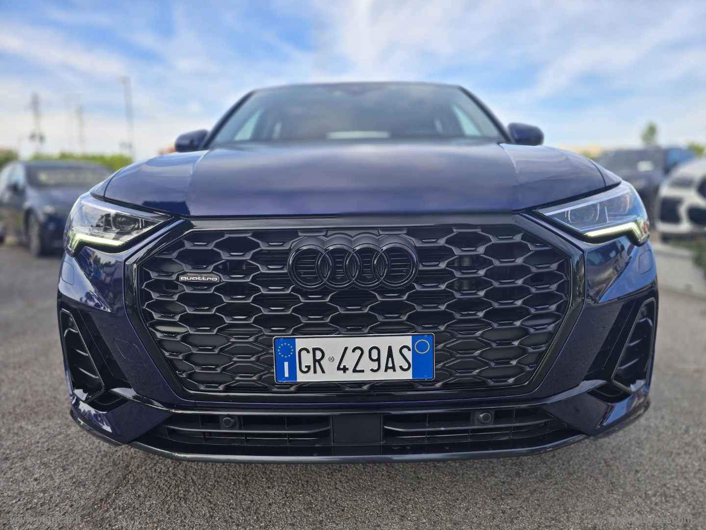 Q3 SPB 35 TDI quattro S tr. S line ed. - immagine 2