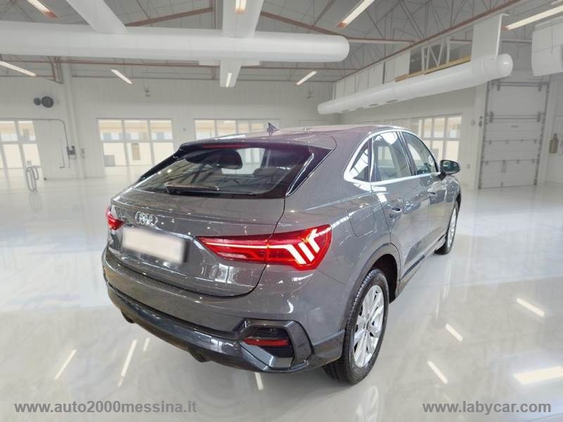 Q3 SPB 35 TDI S tronic Business Plus - immagine 2