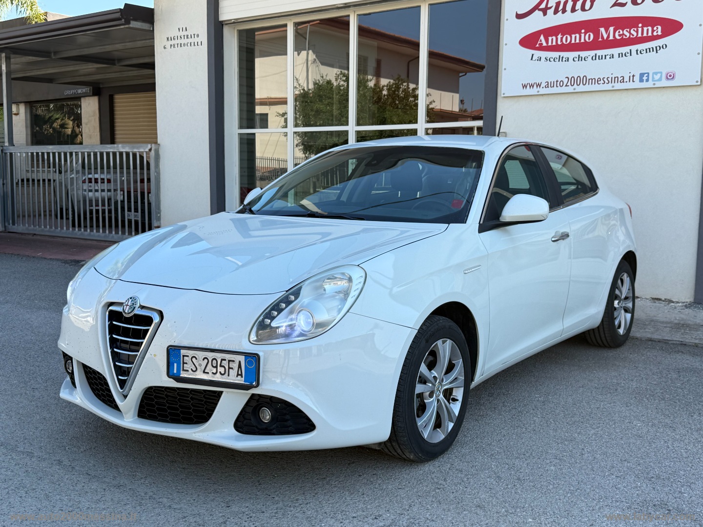 Giulietta 1.6 JTDm-2 105 CV Distinctive - immagine 2