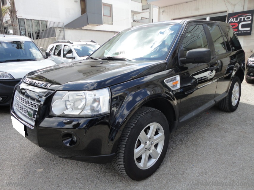 Freelander 2.2 TD4 S.W. SE - immagine 2