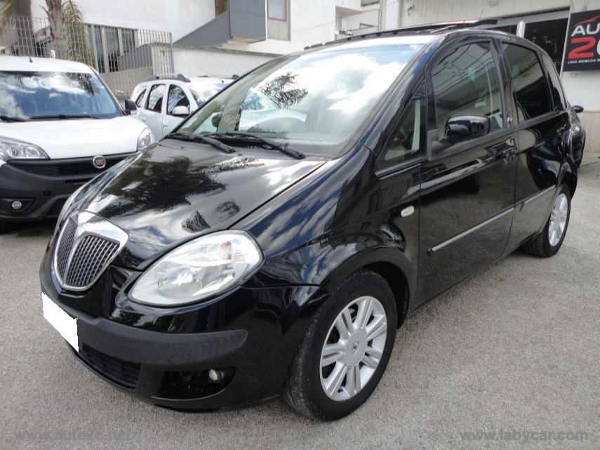 Musa 1.3 MJT 16V 90 CV Platino Plus - immagine 2