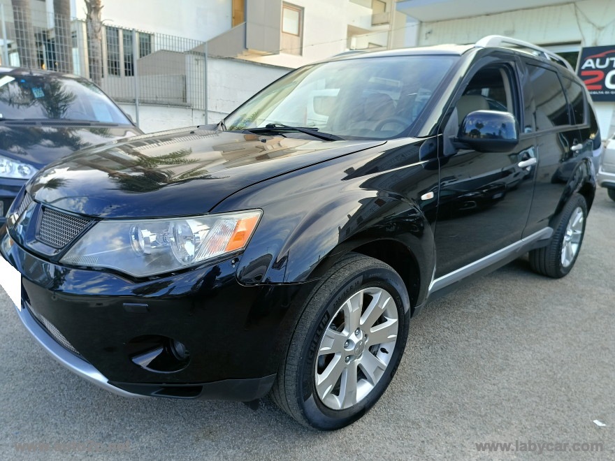 Outlander 2.0 DI-D Intense DPF - immagine 2