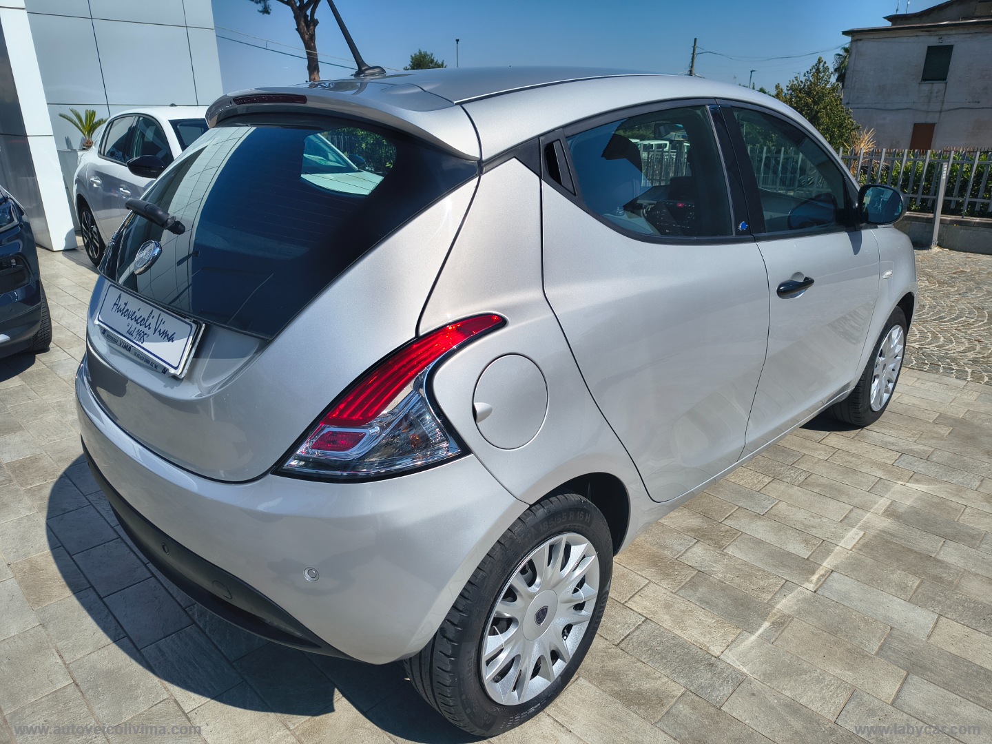 Ypsilon 1.2 69 CV 5p. S&S Elefantino Blu - immagine 2