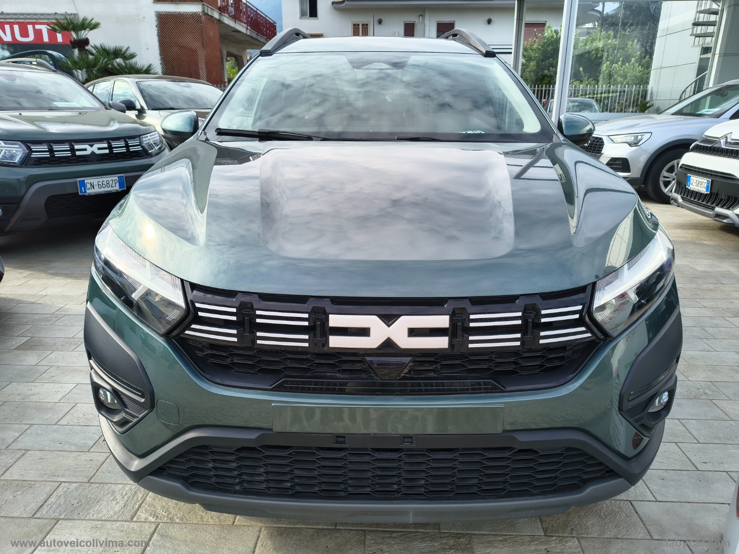 Jogger 1.0 TCe GPL 100CV 5 posti Expres. - immagine 2