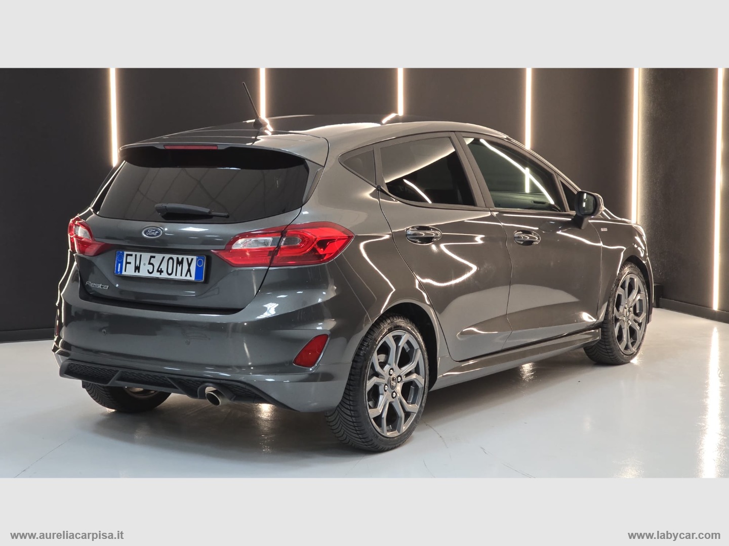 Fiesta 1.5 EcoBlue 5p. ST-Line - immagine 2