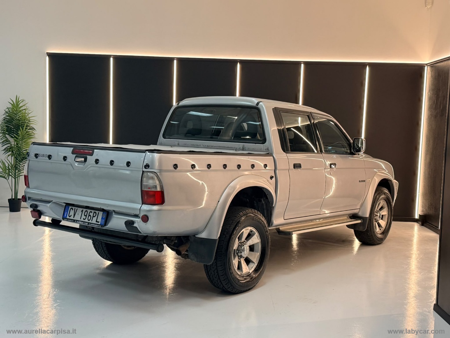 L200 2.5 TD 4WD Double Cab Intense - immagine 2