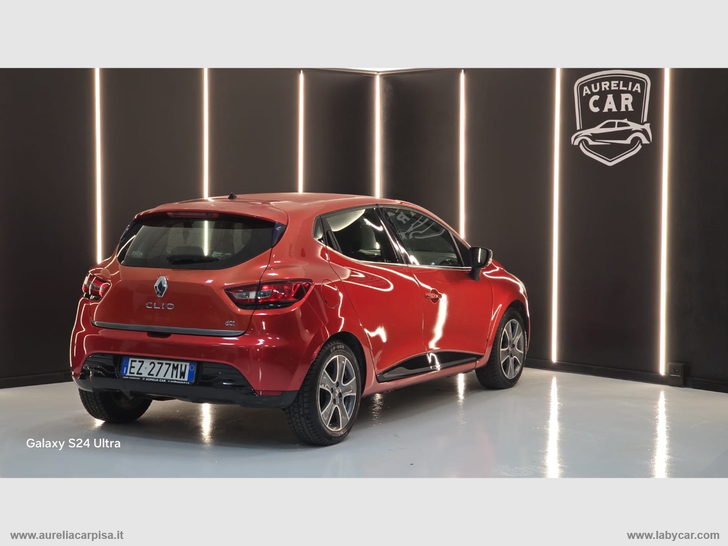 Clio 1.5 dCi 8V 75 CV 5p. Costume Nat. - immagine 2