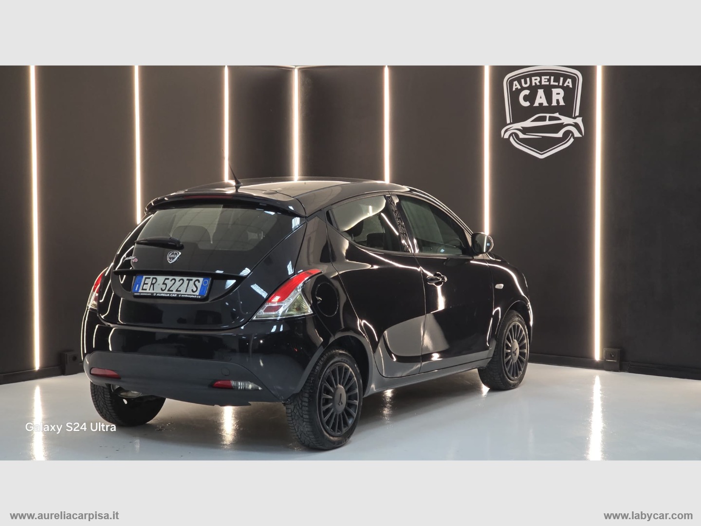 Ypsilon 1.2 69 CV 5p. GPL Ecochic Ele. - immagine 2