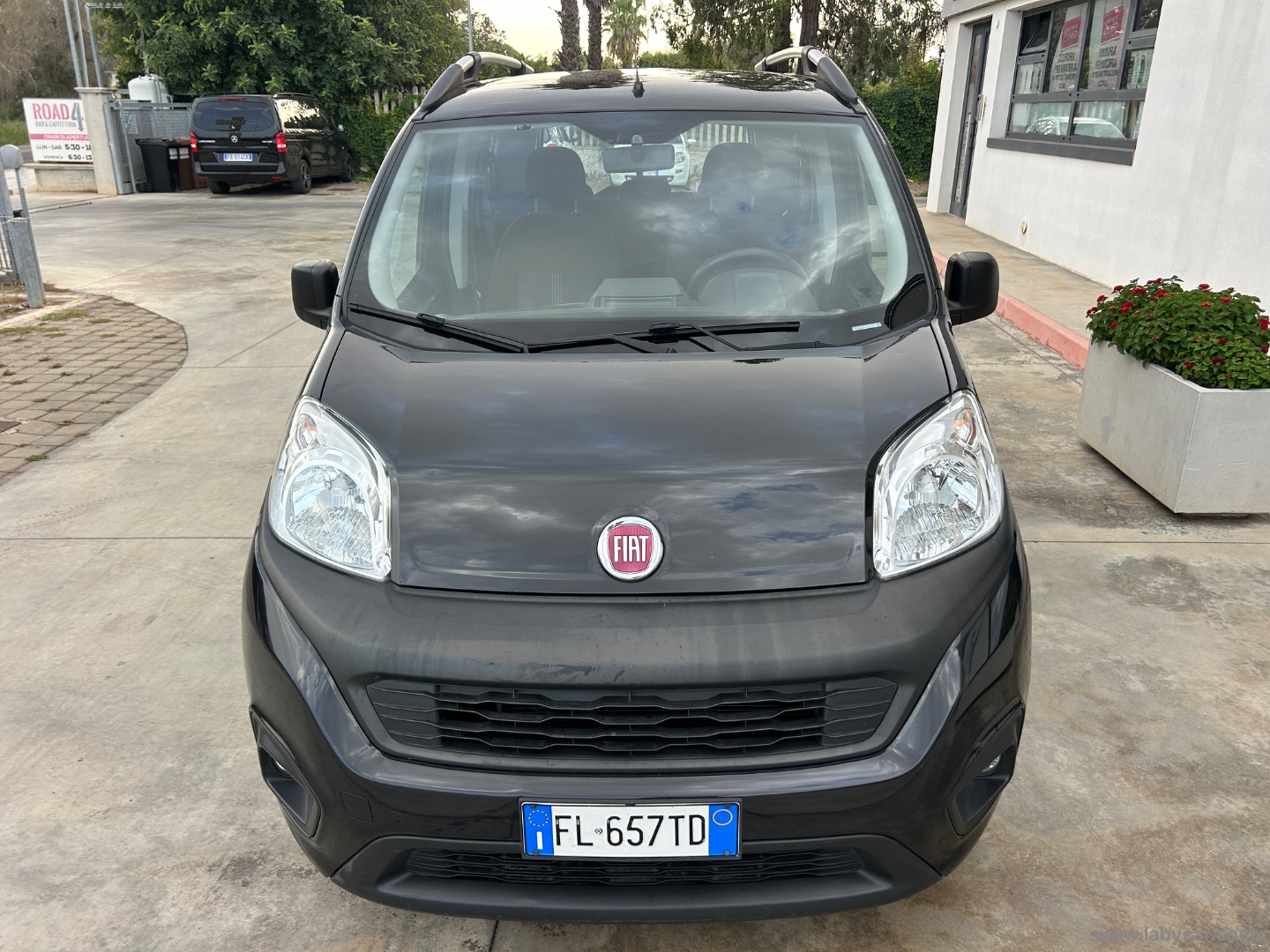 QUBO 1.4 8V 77 CV Easy - immagine 2