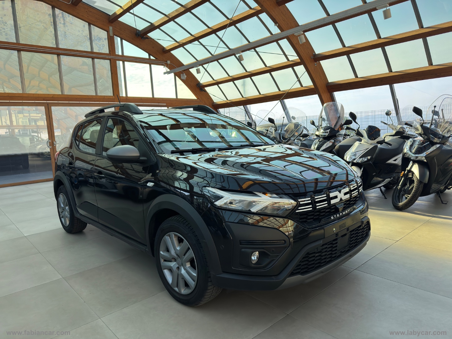 Sandero Stepway ECO-G Expresion 74kW - immagine 2