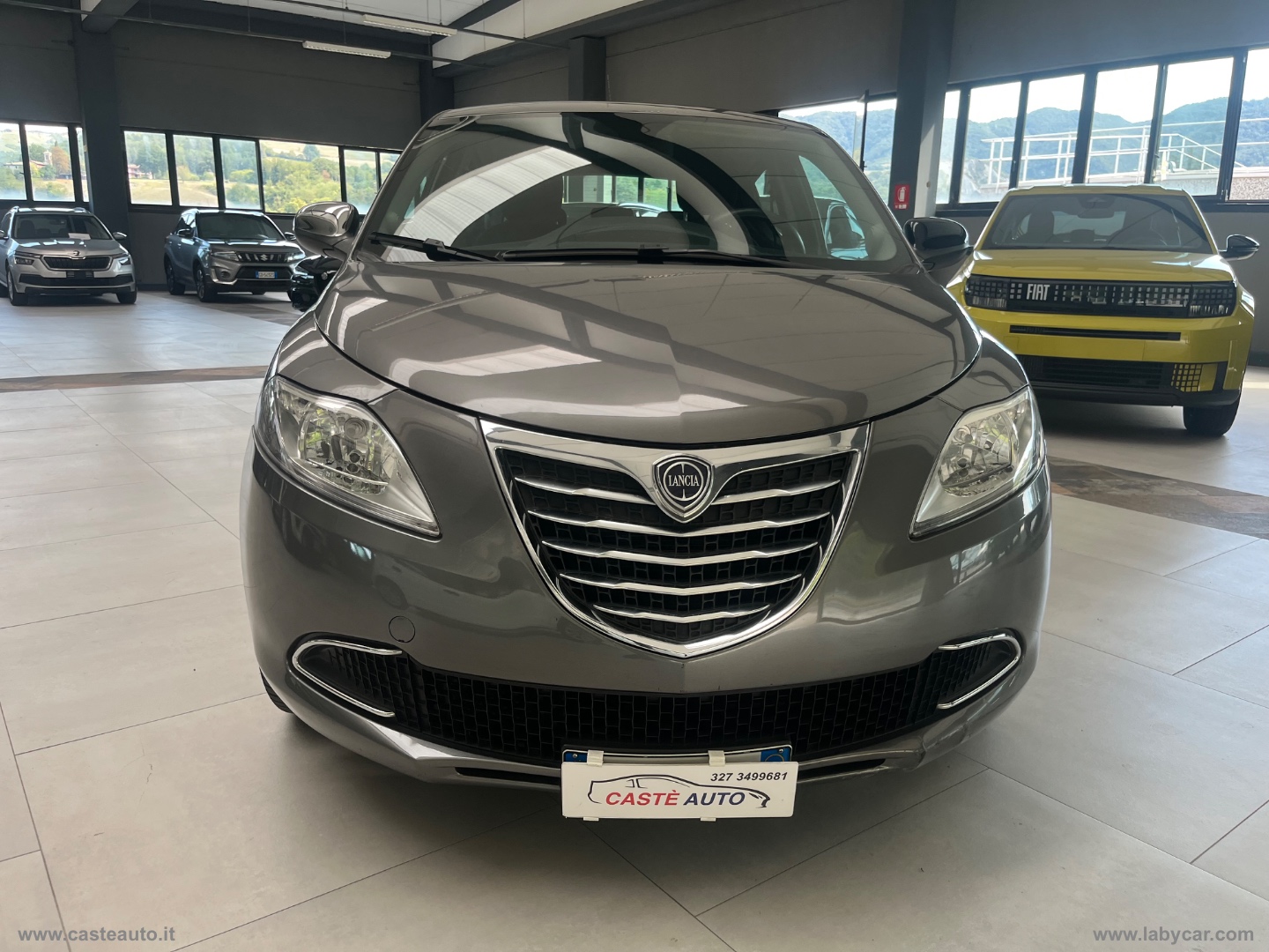 Ypsilon 1.2 69 CV 5p. Gold CON 56900 KM - immagine 2