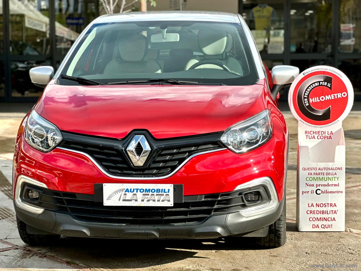 Captur dCi 8V 110 CV S&S Energy Zen DIESEL 39.000 KM - immagine 2