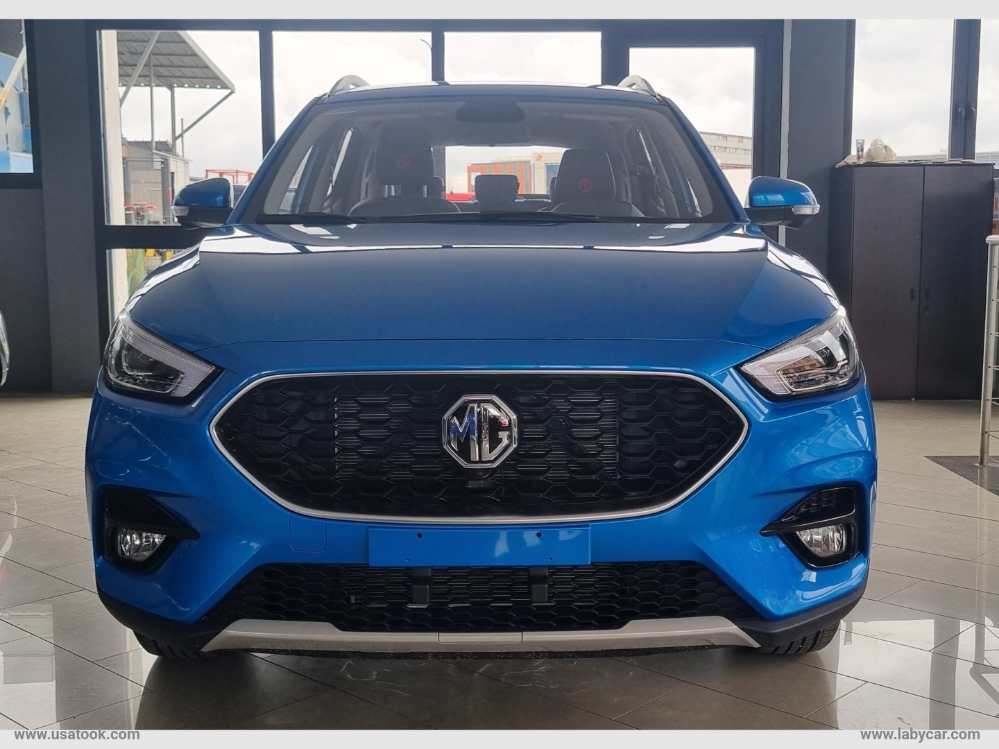 ZS 1.5 VTi-tech Luxury MG ZS 1.5 LUXURY KM0 - immagine 2