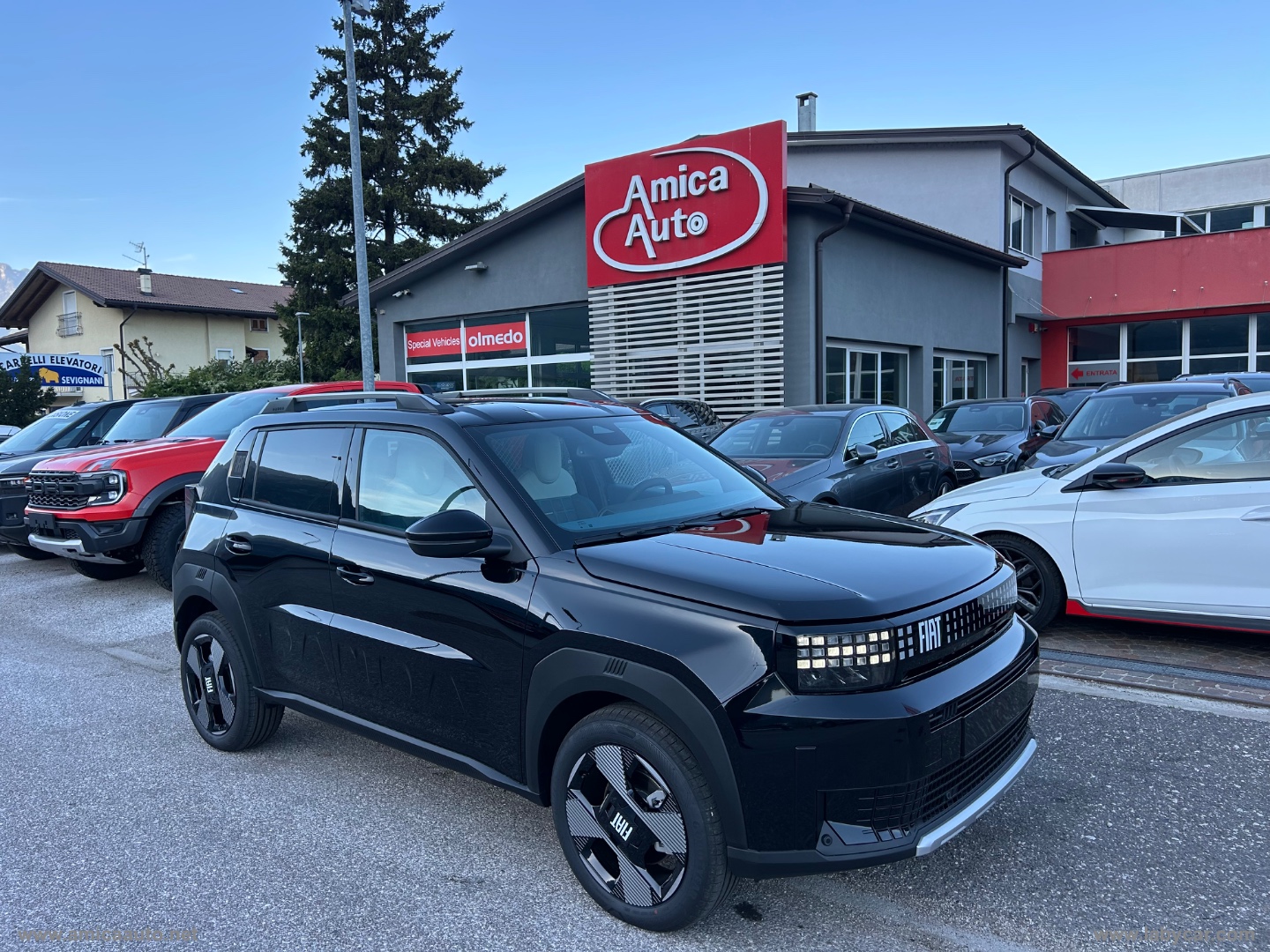 Grande Panda 1.2 Hybrid 110 S&S La Prima - immagine 2
