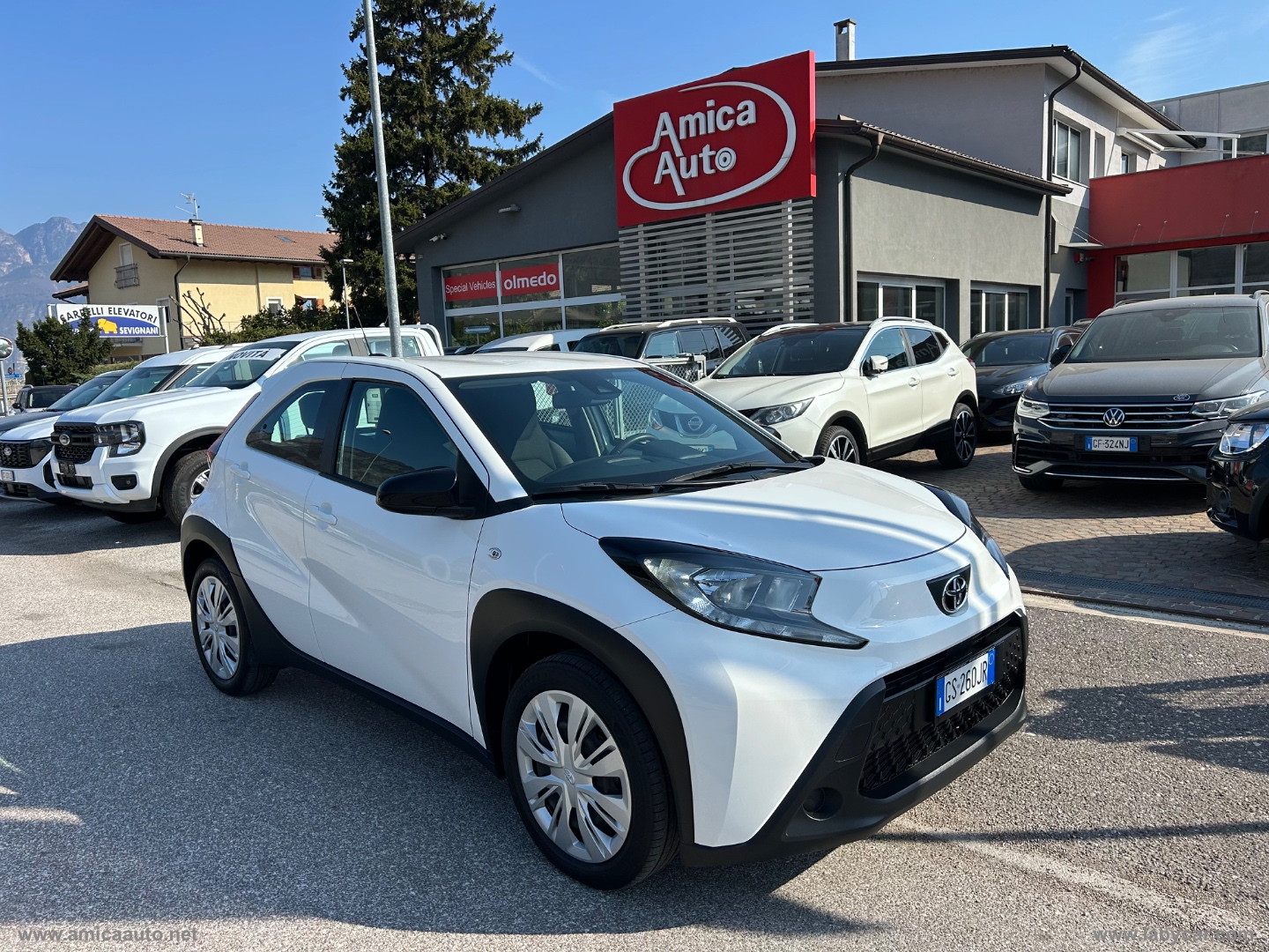 Aygo X 1.0 VVT-i 72 CV 5p. TREND - immagine 2