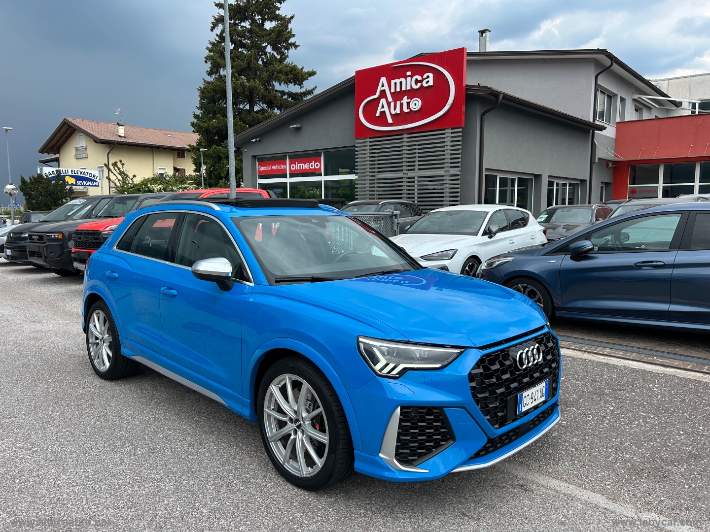 RS Q3 quattro S tronic - immagine 2