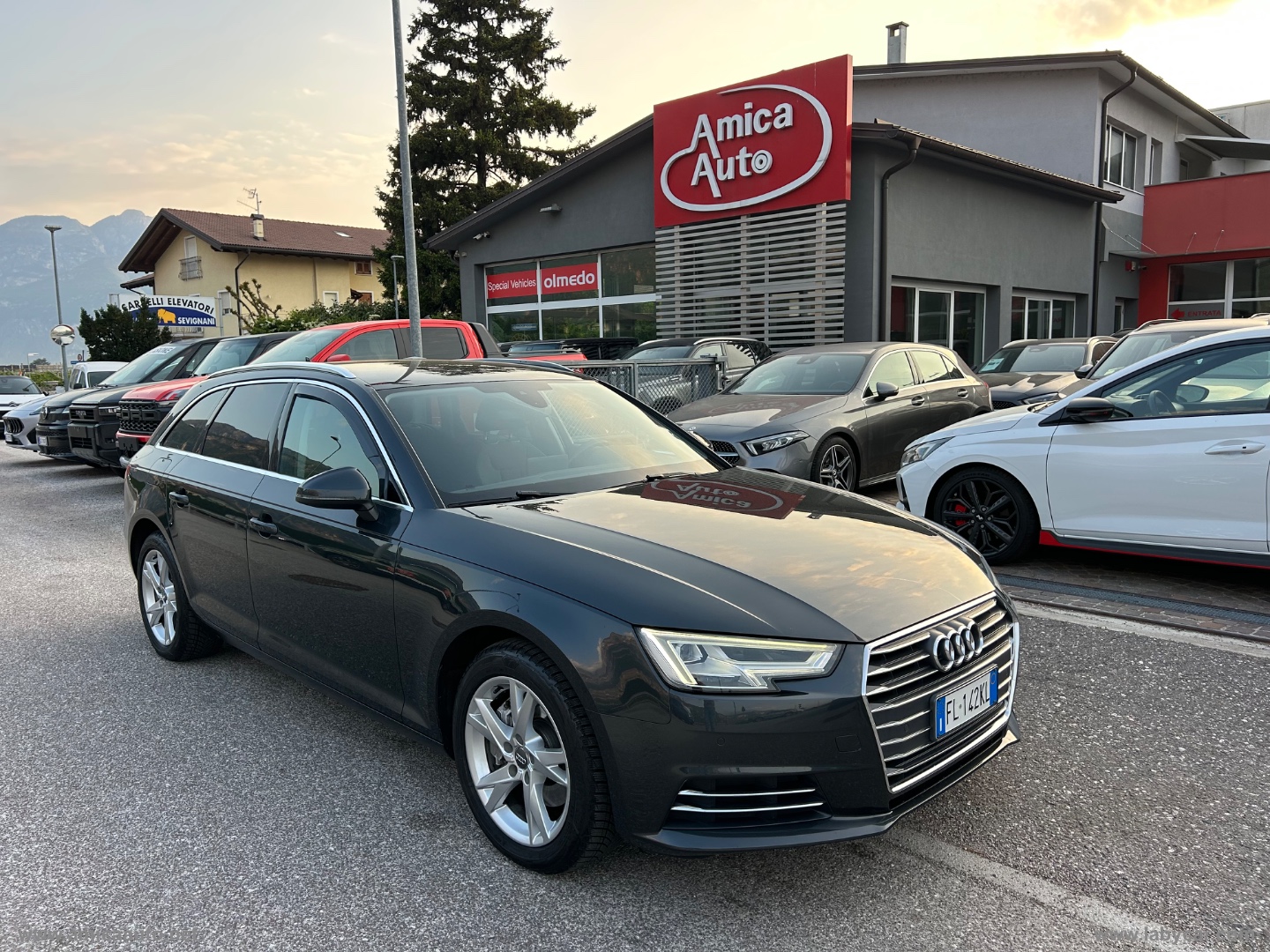 A4 Avant 2.0 TDI 190CV S tronic Sport - immagine 2