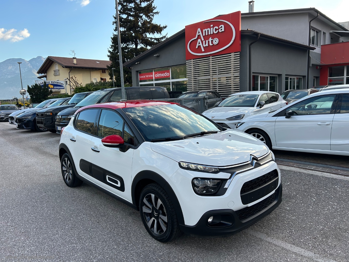 C3 PureTech 83 S&S Shine VERNICE BICOLORE - BIANCO/TETTO ROSSO - immagine 2