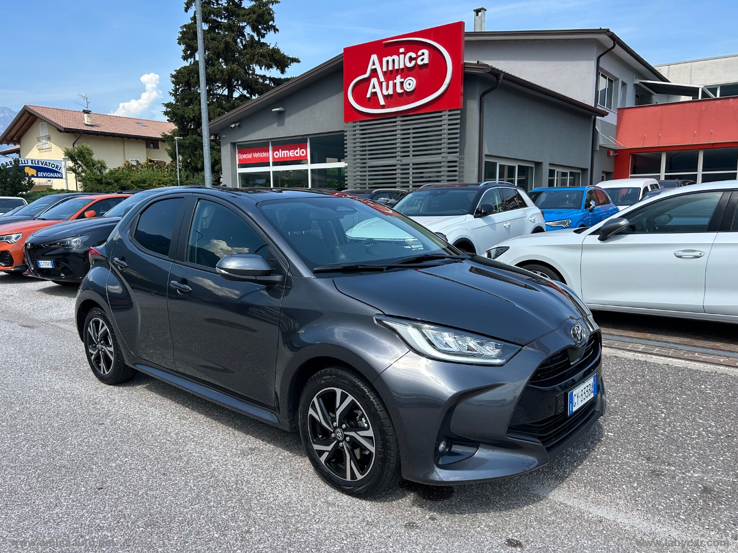 Yaris 1.5 Hybrid 5p. Trend - immagine 2