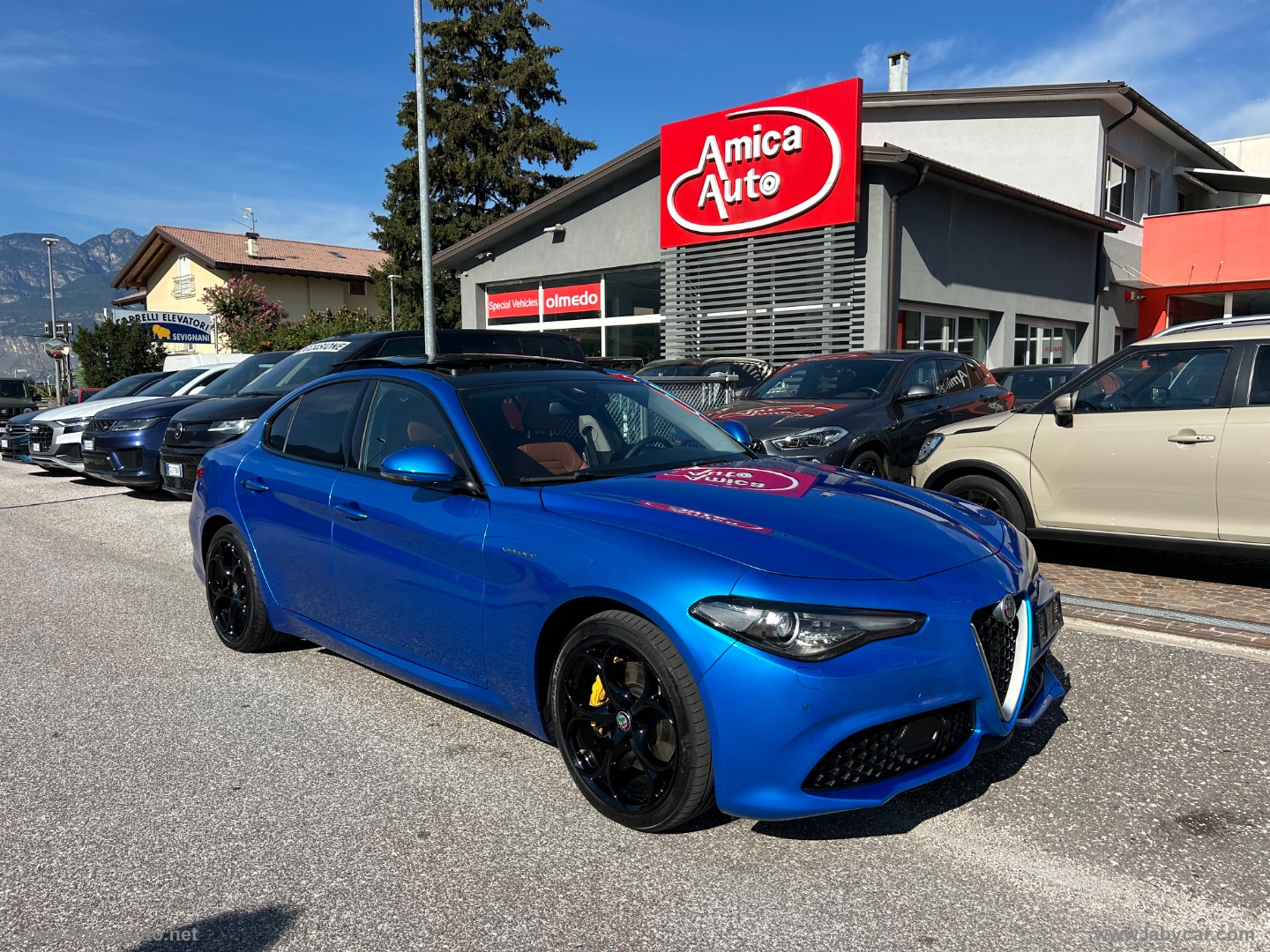 Giulia 2.0 Turbo 280CV AT8 AWD Q4 Veloce - immagine 2
