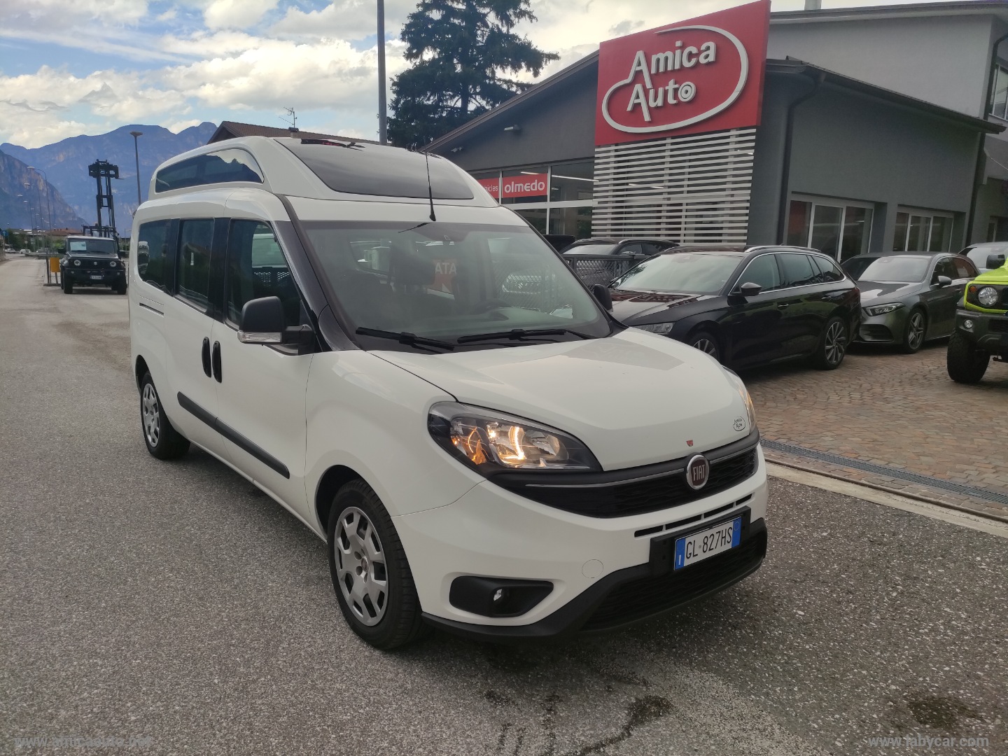 Doblò 1.6 MJT 120 PL Combi Maxi Loun. TETTO ALTO CON PEDANA POST. PER OSPITI DISABILI - immagine 2