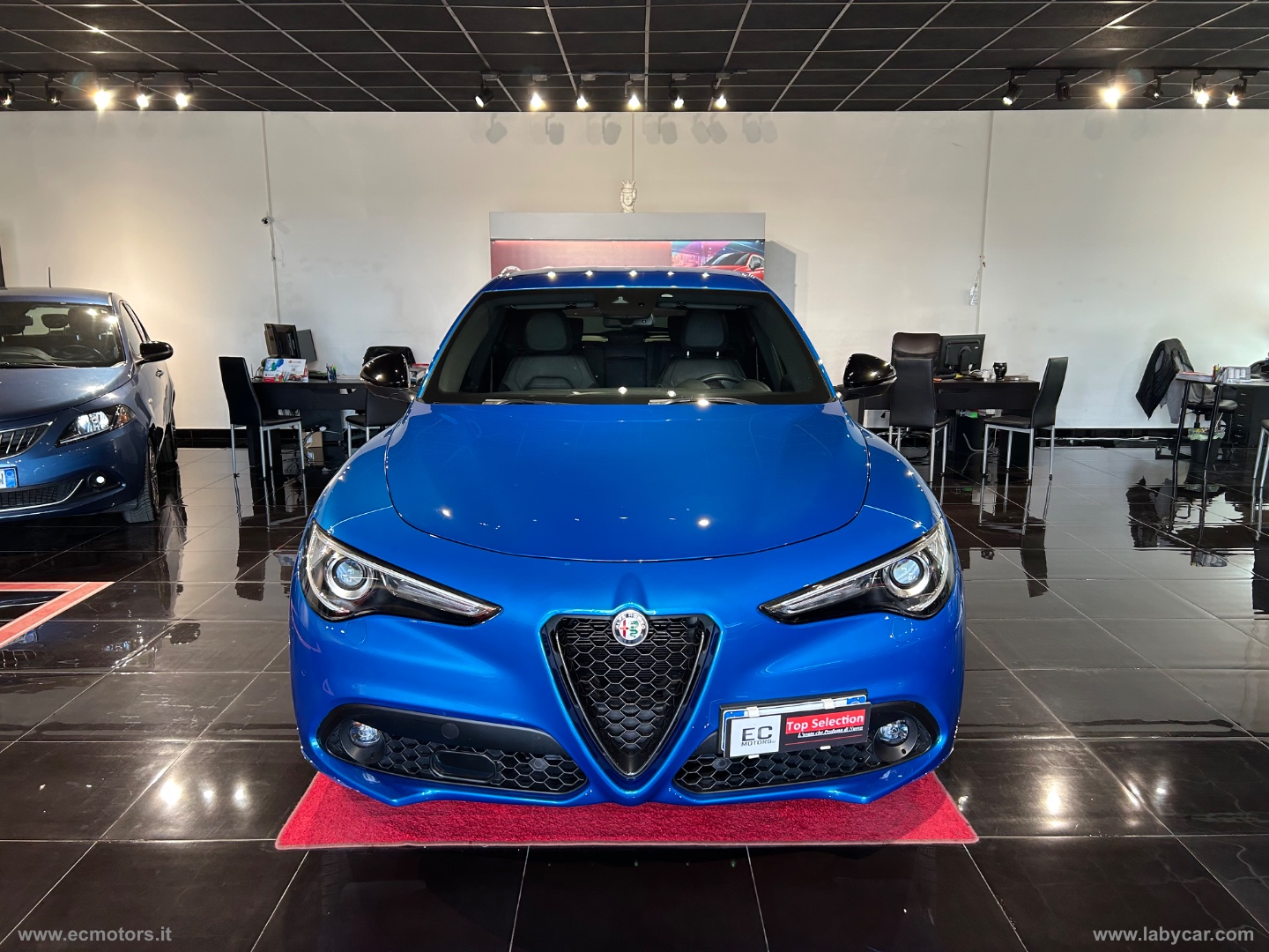 Stelvio 2.2 T.diesel 210CV AT8 Q4 Veloce - immagine 2