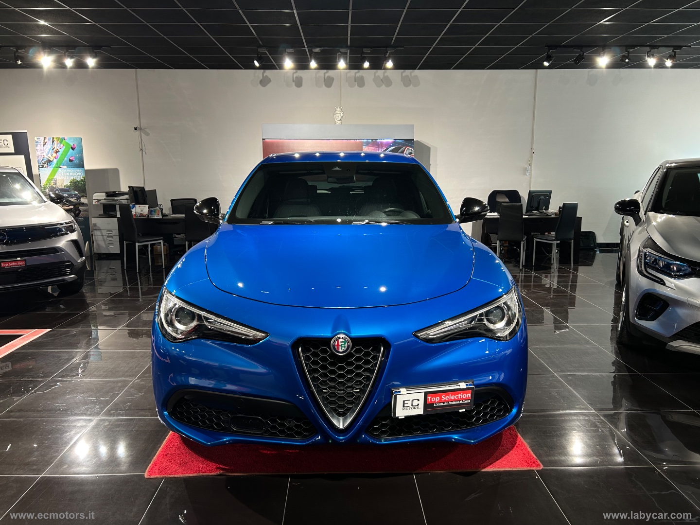 Stelvio 2.0 Turbo 280 CV AT8 Q4 Veloce - immagine 2