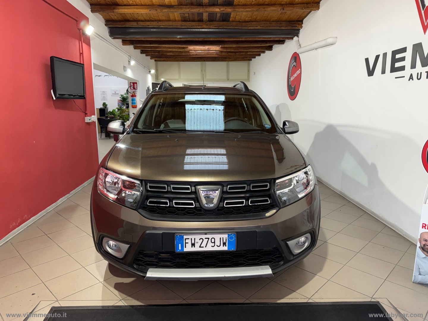 Sandero Stepway 1.0 SCe 75CV Access - immagine 2