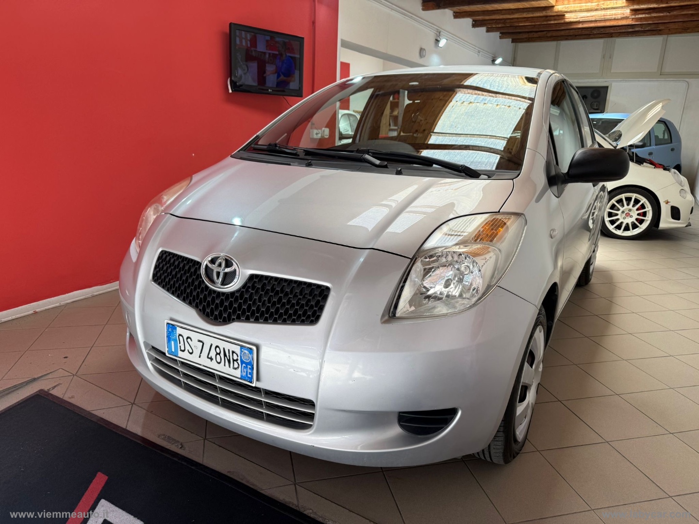 Yaris 1.0 5p. Now - immagine 2